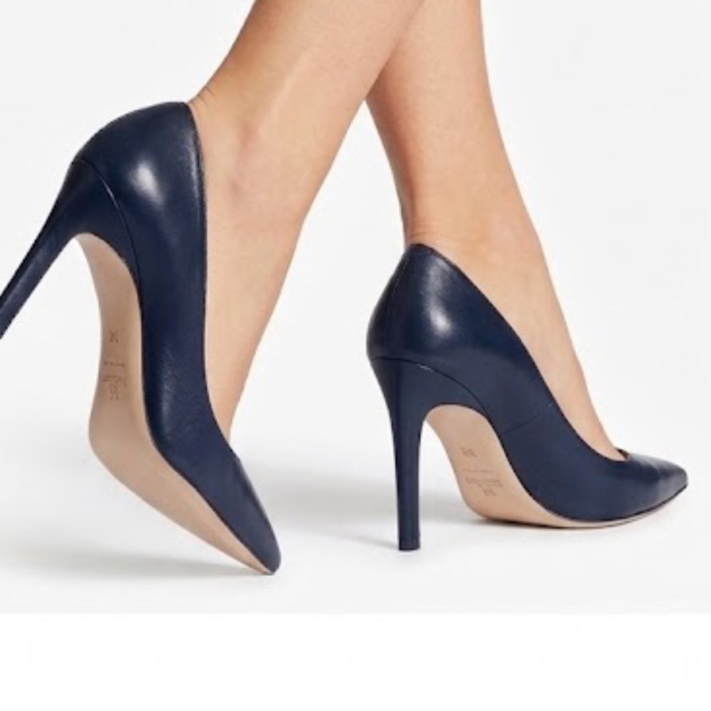 MaxMara Navy Blue Leather Heels